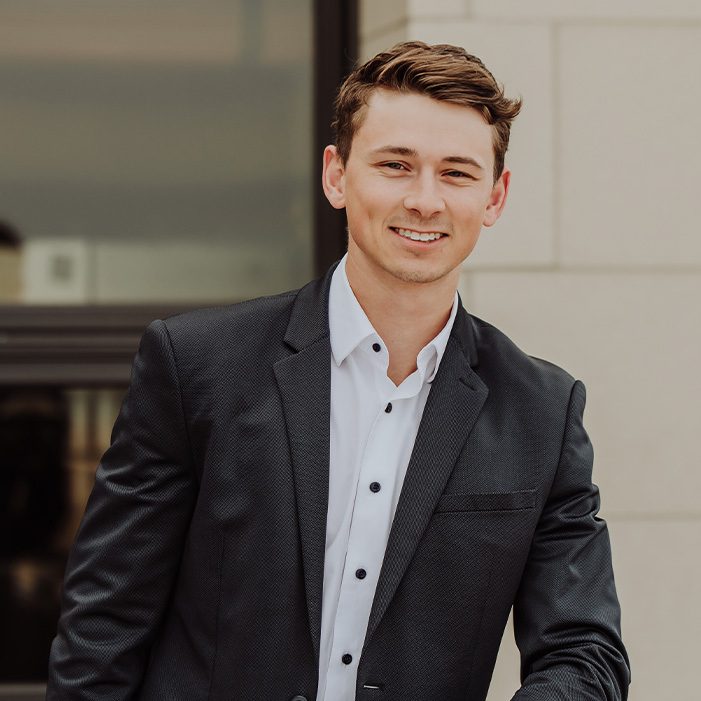 Blake Hildenbrand, Financial Advisor